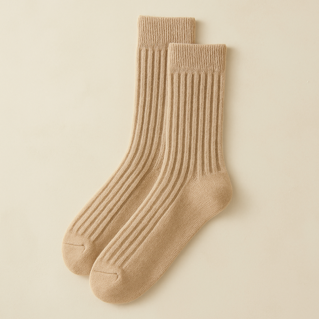 CARMINE — Cashmere Ribbed Socks